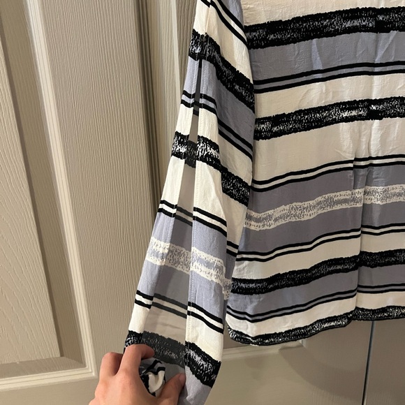 Topshop striped cutout sleeve size 2 - Picture 5 of 6
